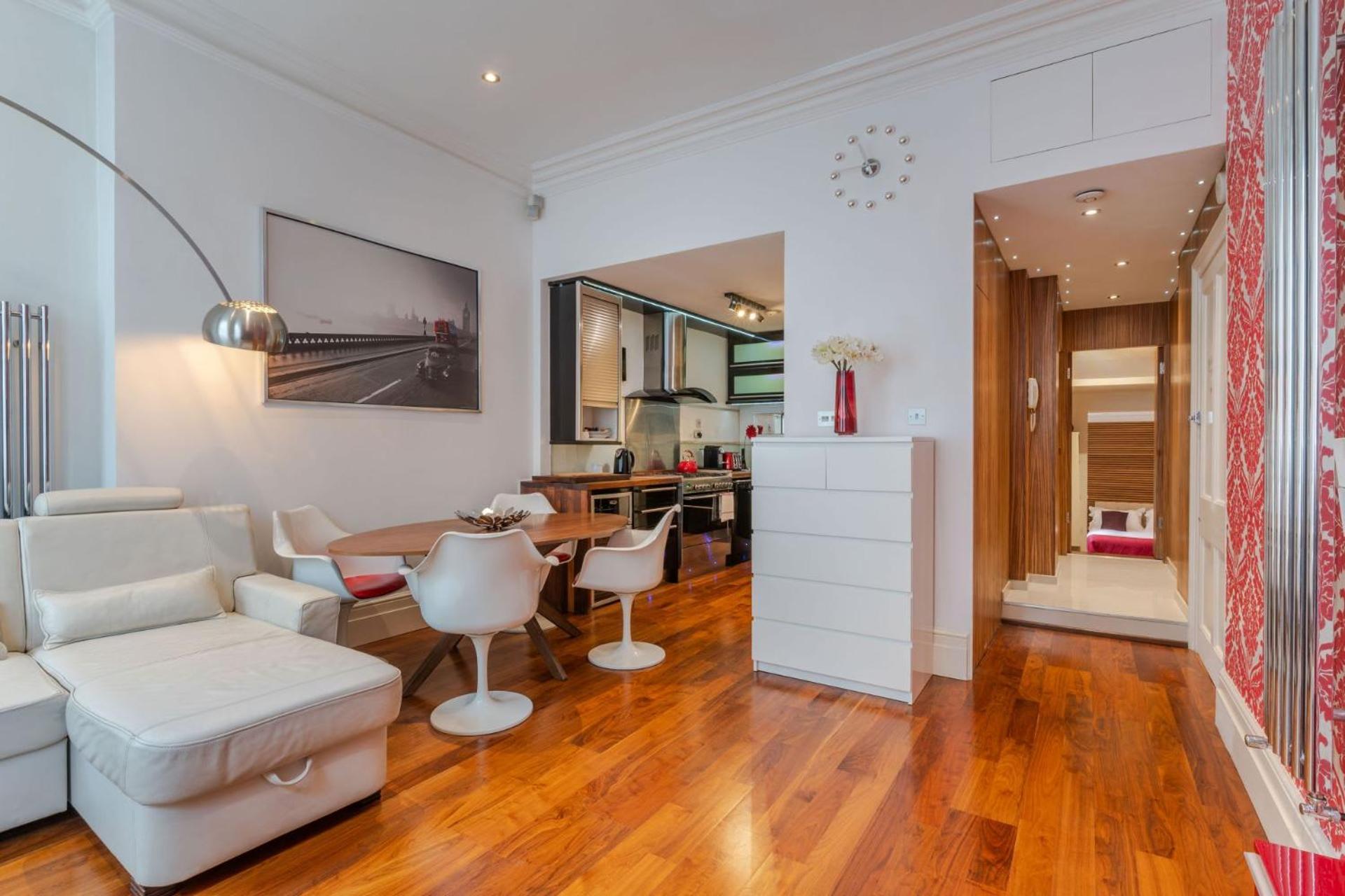 The "Red Room Apartment" - Fitzrovia - By Frankie Says London Exteriör bild